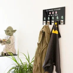 Adventure Game Wandgarderobe
