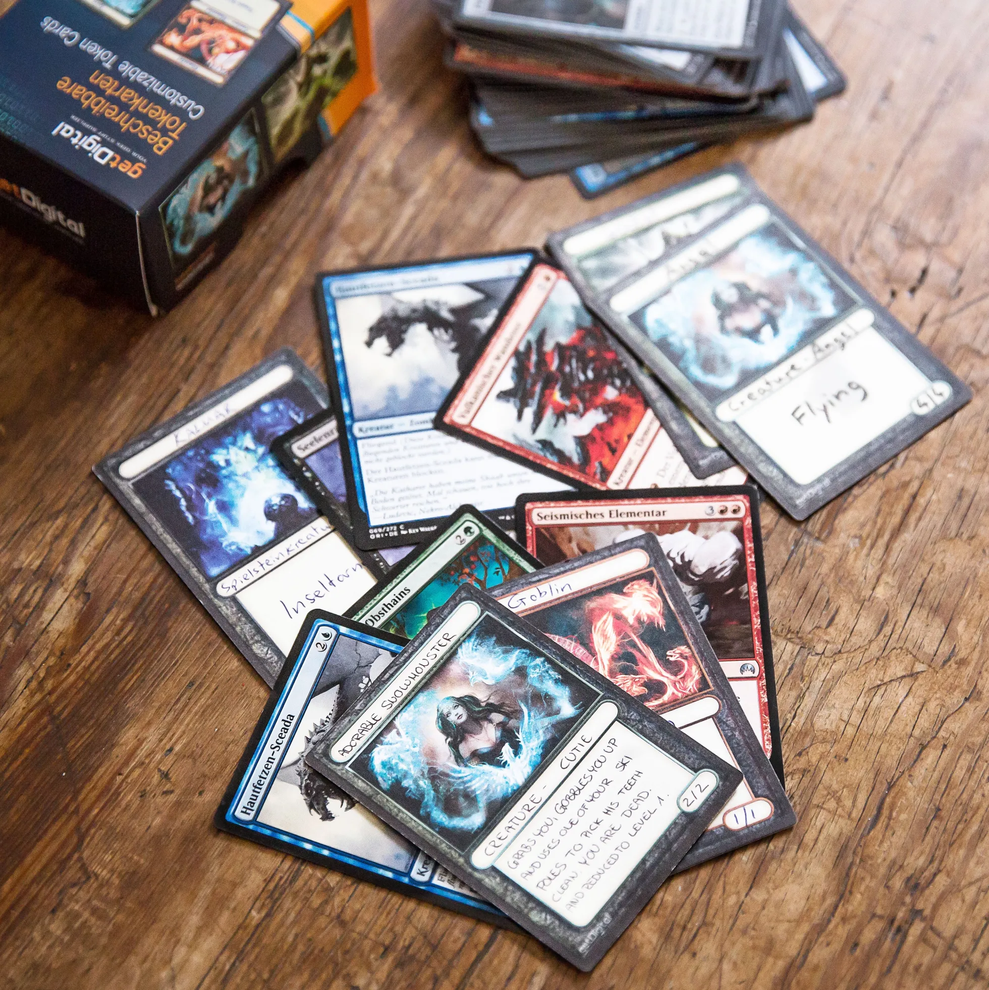 Beschreibbare Tokenkarten für Sammelkartenspiele