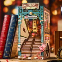 Book Nook Holzbausatz – Street Scene