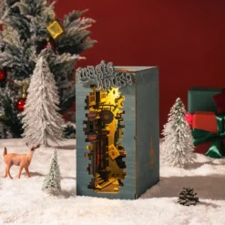 Book Nook Holzbausatz – Zaubergasse