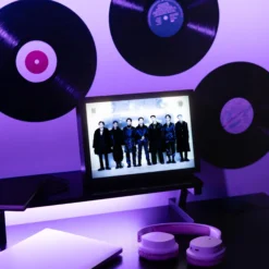 BTS LED-Leuchtbild