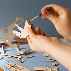 Build Your Own - Remote Control Dinosaur
