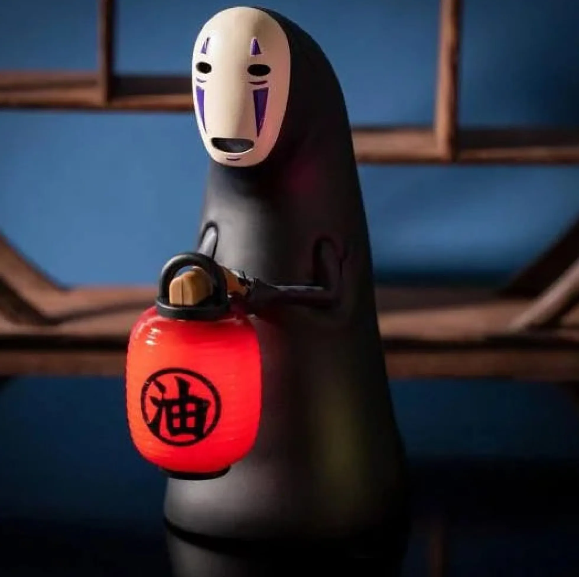 Chihiros Reise ins Zauberland Leuchte No Face