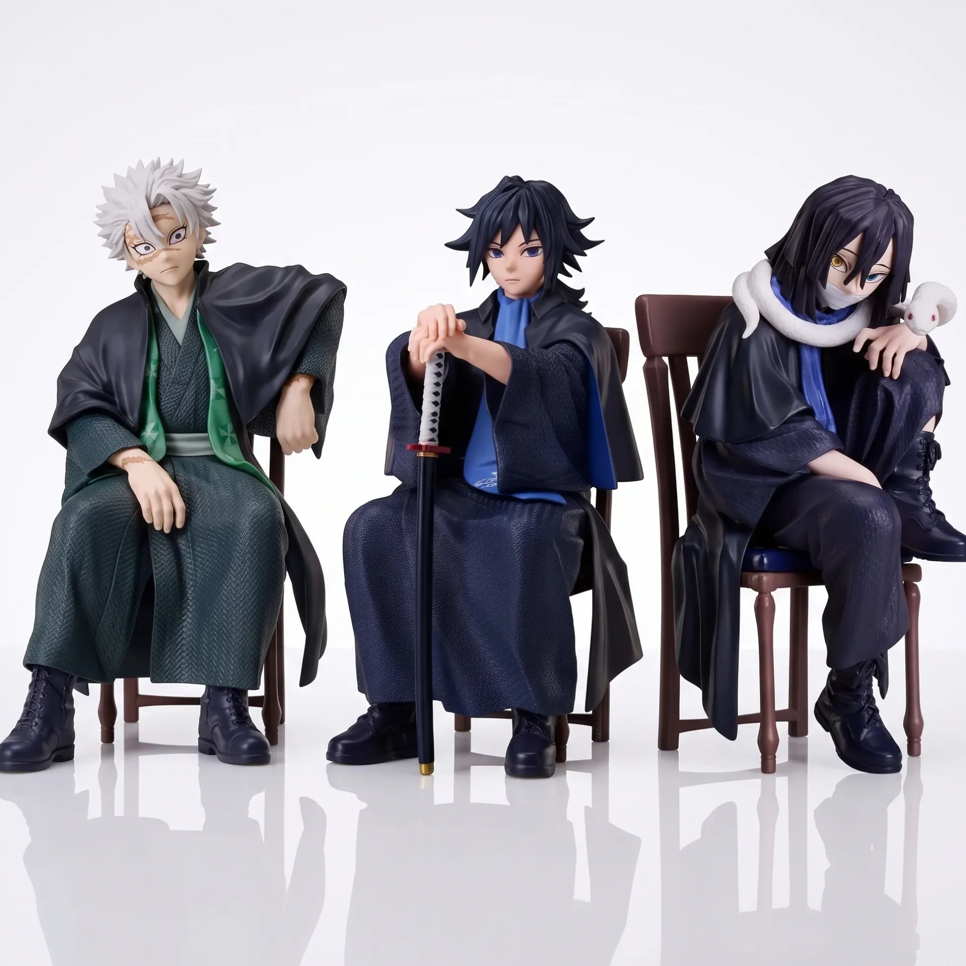 Demon Slayer Sitzende Pfeiler Statue