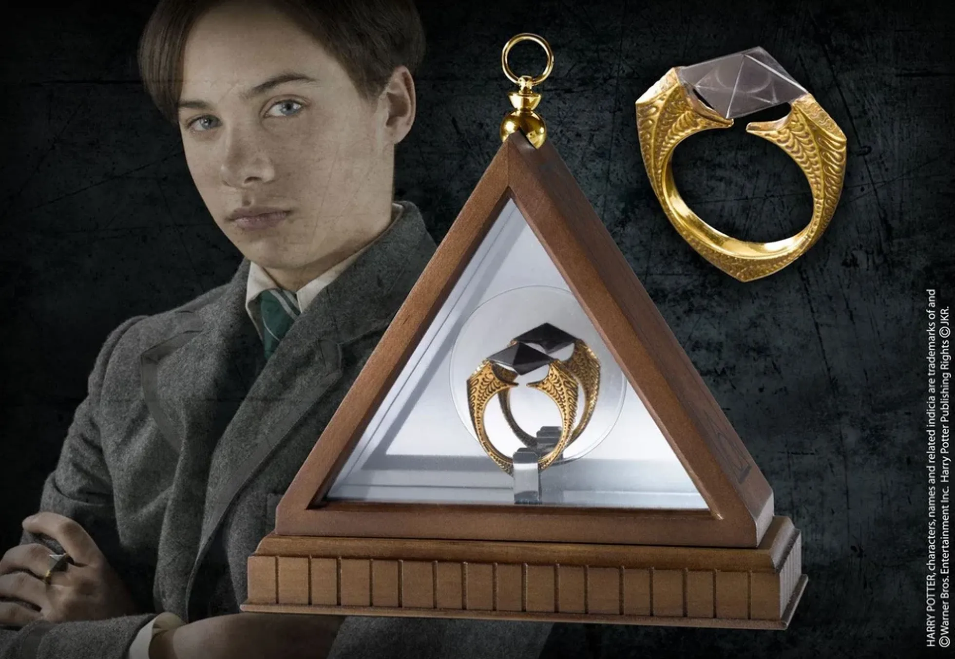 Harry Potter Replik Voldemorts Horkrux-Ring (vergoldet)