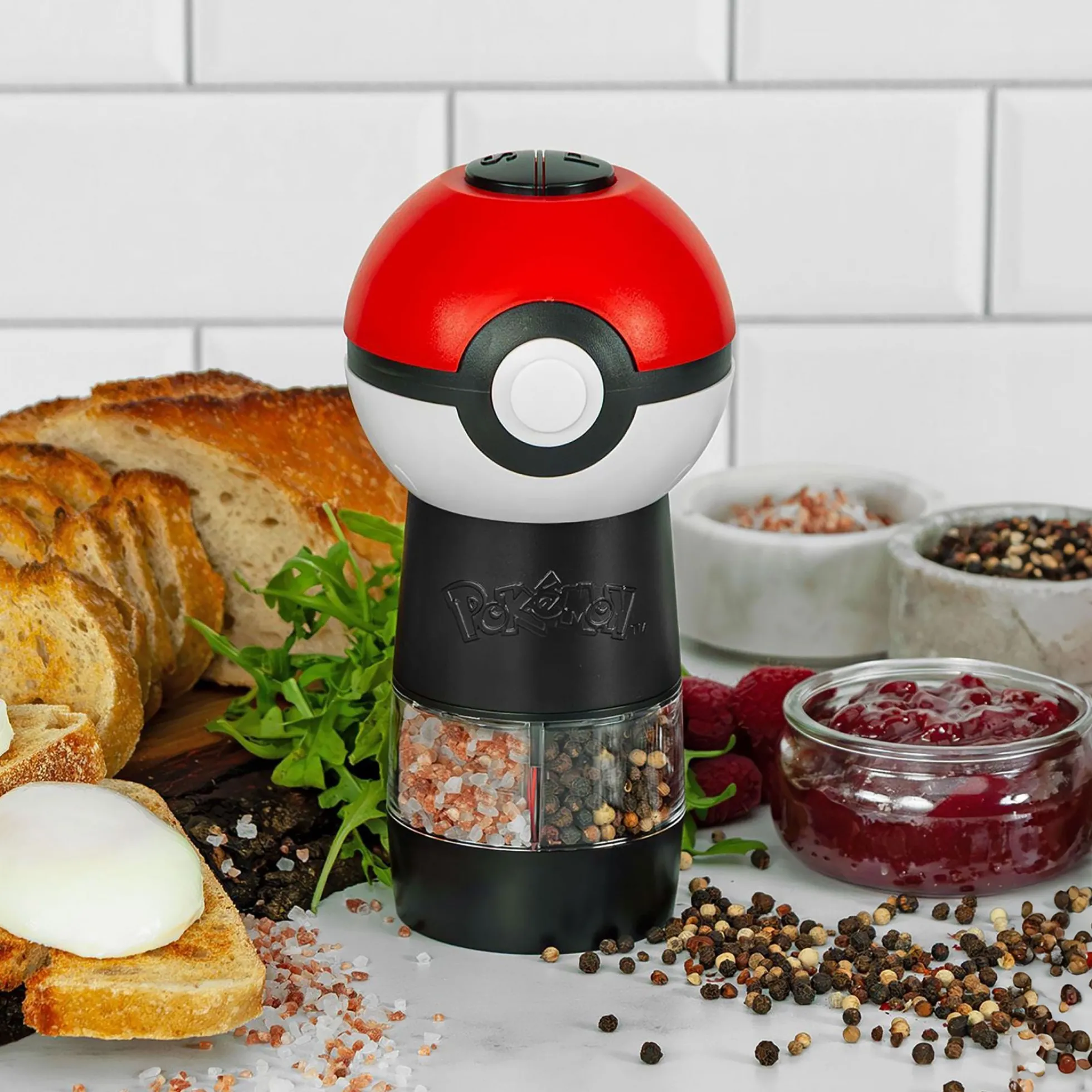 Pokémon Pokéball Elektrische Salz- und Pfeffermühle