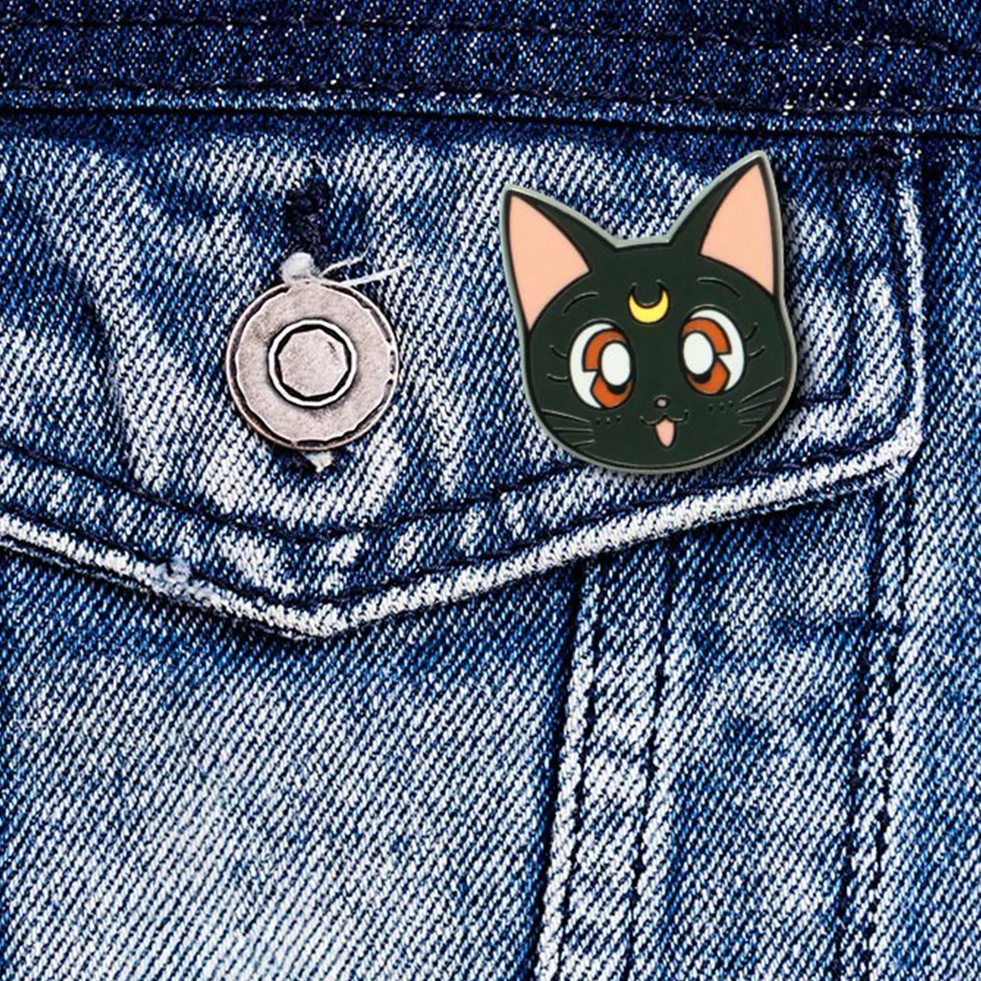 Sailor Moon Pin Artemis