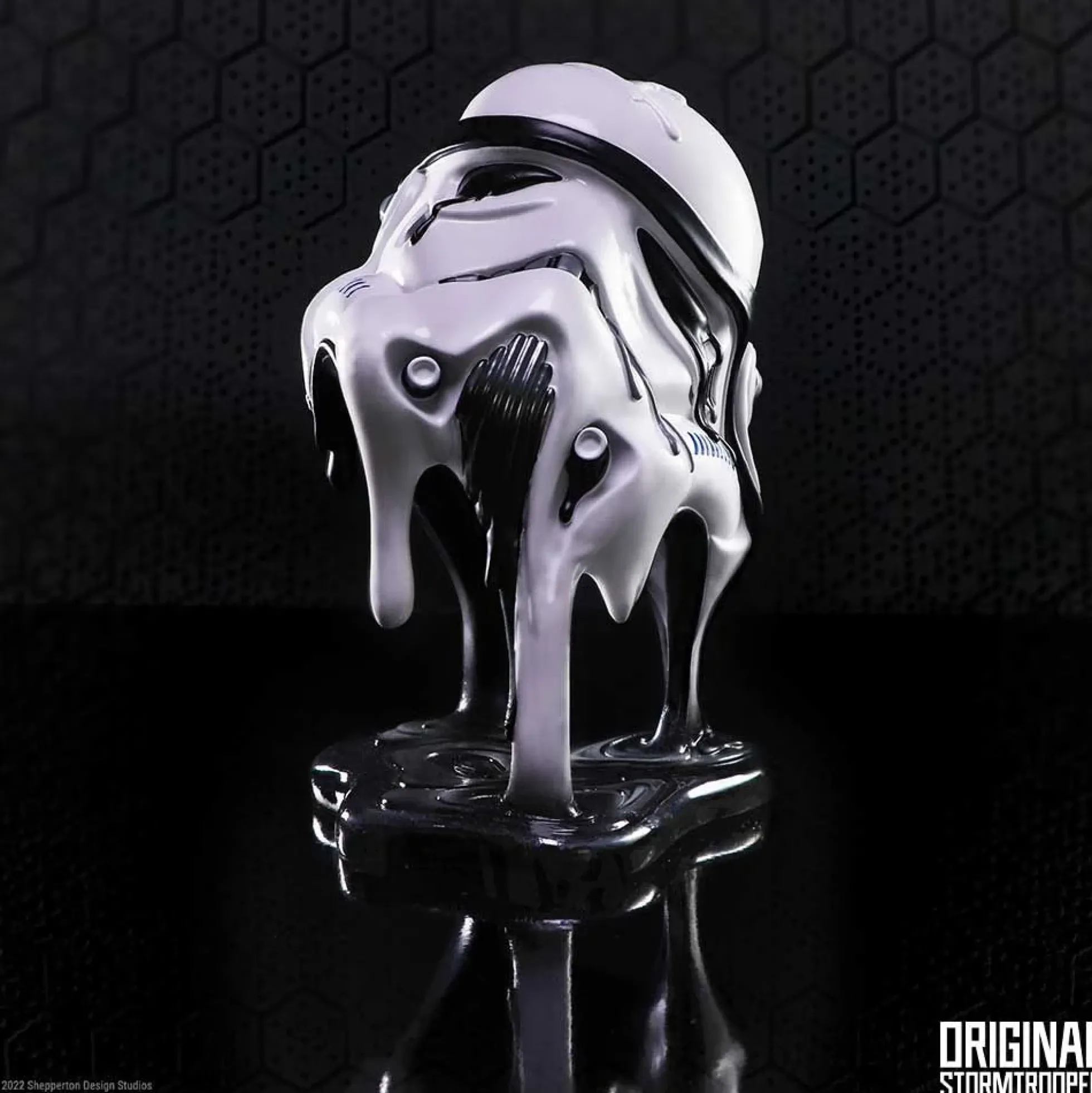 Star Wars Original Stormtrooper Statue – Too Hot to Handle