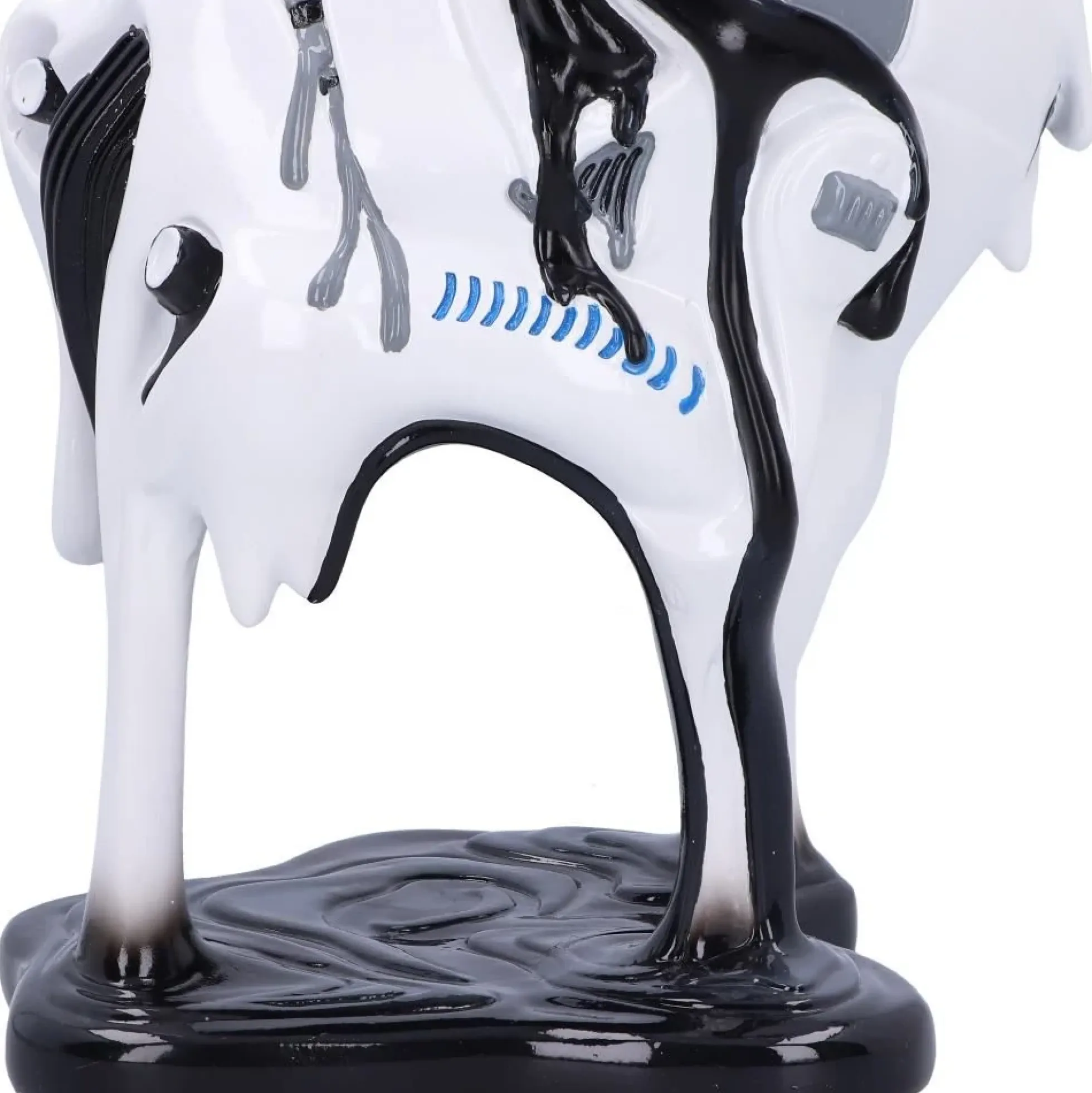 Star Wars Original Stormtrooper Statue – Too Hot to Handle