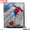 The Amazing Spider-Man Sammelfigur mit Comic-Diorama